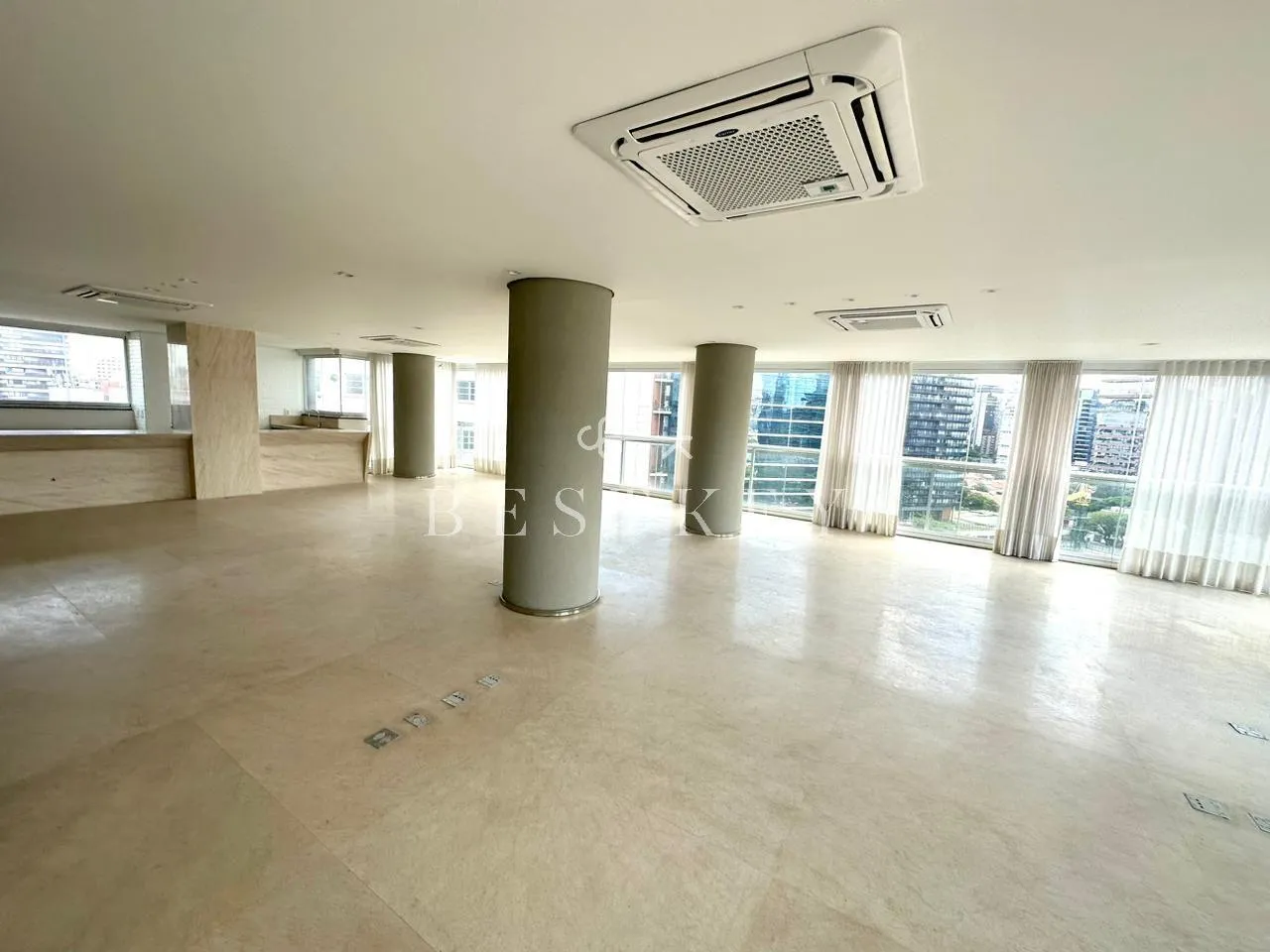 Apartamento com 3 suítes à venda em Vila Olímpia, São Paulo, por R$ 14.000.000 Imagem 7