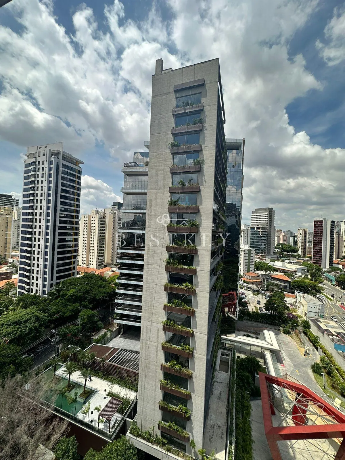 Apartamento com 3 suítes à venda em Vila Olímpia, São Paulo, por R$ 8.000.000 Imagem 3