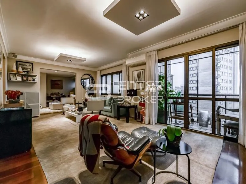 Apartamento com 3 suítes à venda em Itaim Bibi, São Paulo, por R$ 5.200.000
