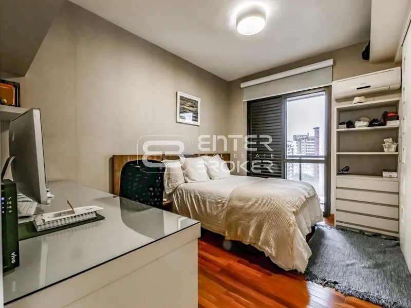 Apartamento com 3 suítes à venda em Itaim Bibi, São Paulo, por R$ 5.200.000 Imagem 19