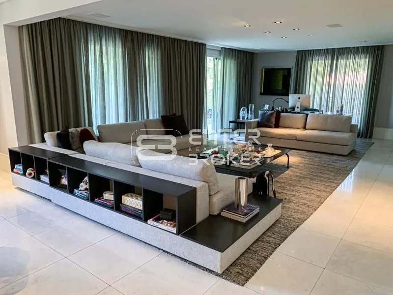 Apartamento com 3 suítes à venda em Pacaembu, São Paulo, por R$ 5.900.000 Imagem 2