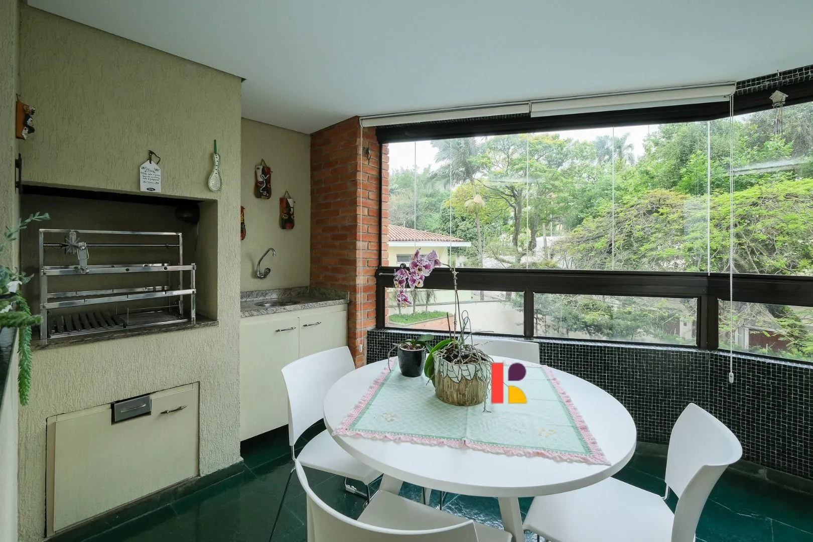 Apartamento com 3 suítes à venda em Sumaré, São Paulo, por R$ 2.600.000