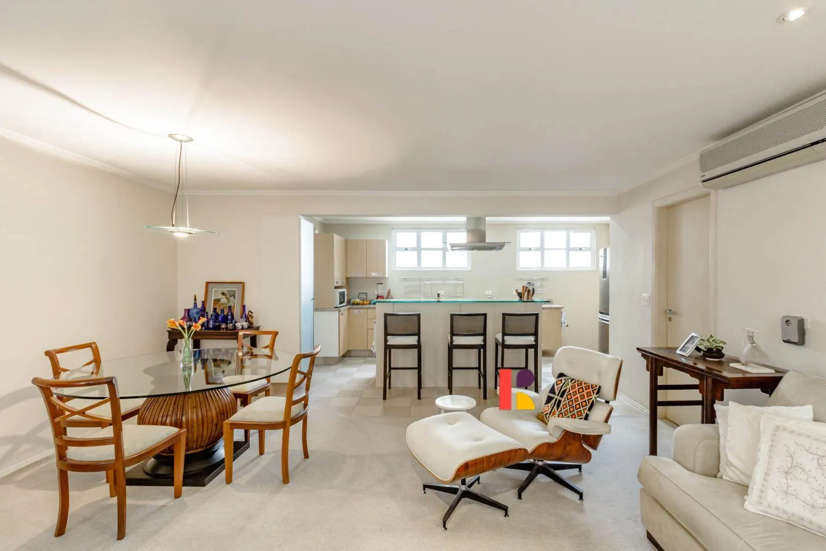 Apartamento com 1 suítes à venda em Cerqueira César, São Paulo, por R$ 1.600.000