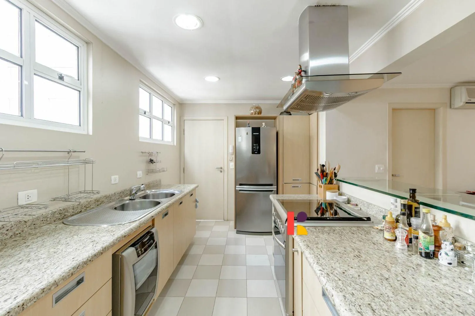 Apartamento com 1 suítes à venda em Cerqueira César, São Paulo, por R$ 1.600.000 Imagem 10