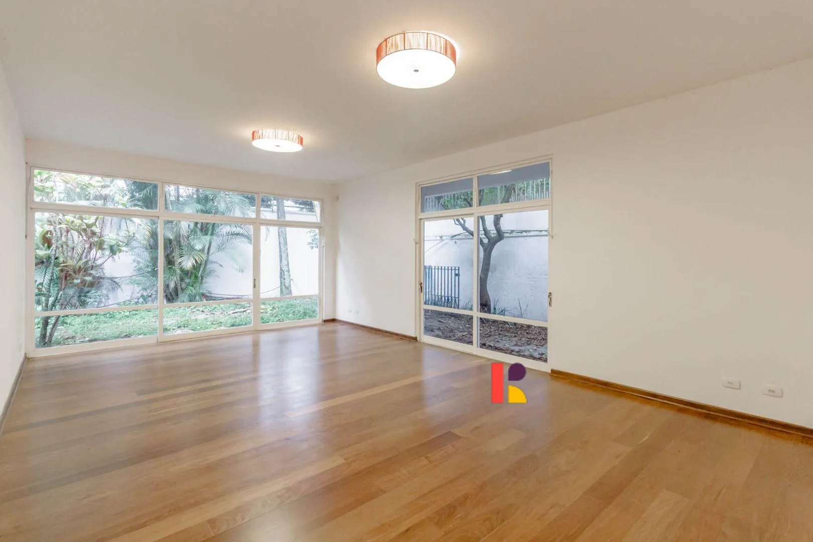Casa com 3 suítes à venda em Alto De Pinheiros, São Paulo, por R$ 4.250.000 Imagem 2