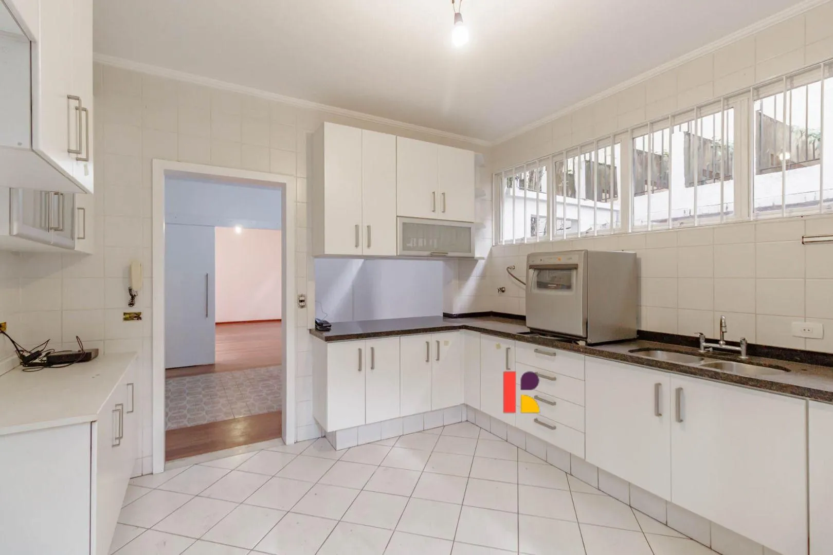 Casa com 3 suítes à venda em Alto De Pinheiros, São Paulo, por R$ 4.250.000 Imagem 7