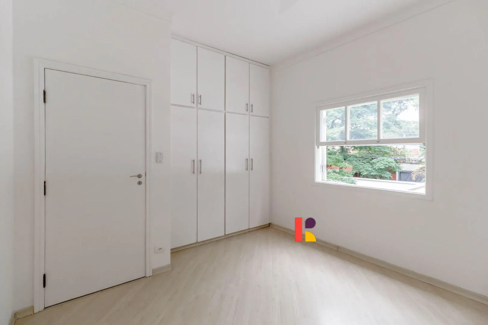 Casa com 3 suítes à venda em Alto De Pinheiros, São Paulo, por R$ 4.250.000 Imagem 16