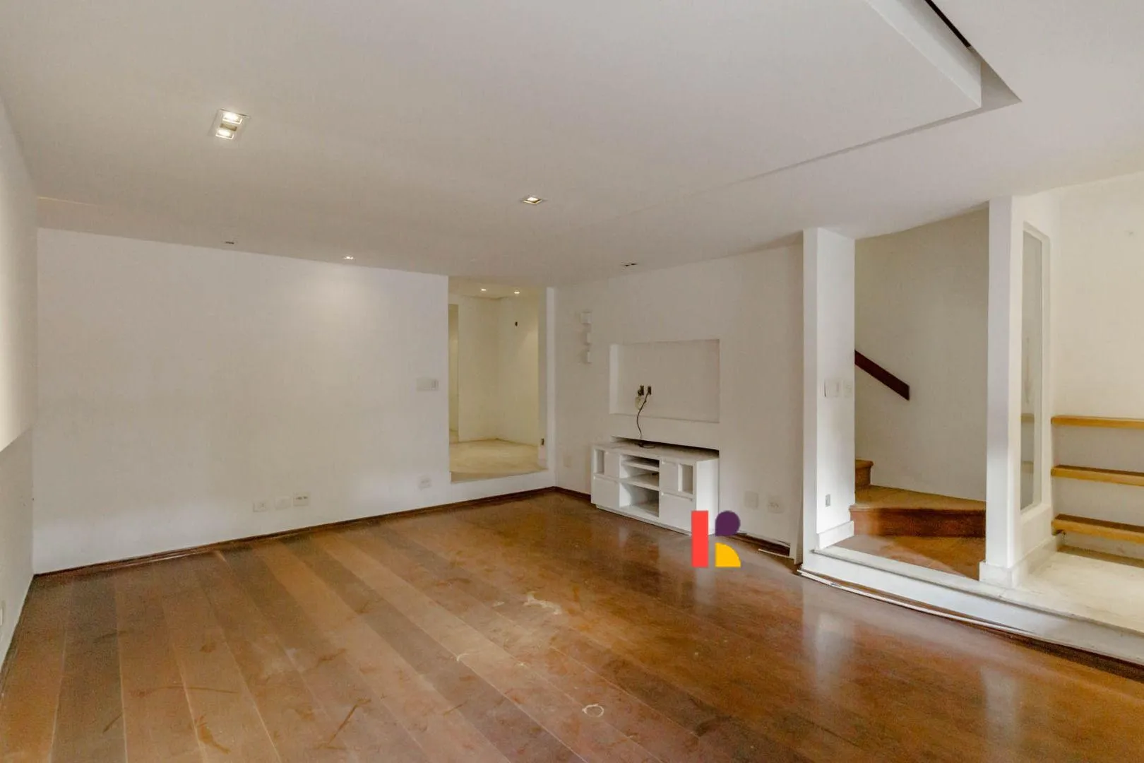Casa com 1 suítes à venda em Jardim Paulista, São Paulo, por R$ 2.400.000 Imagem 3