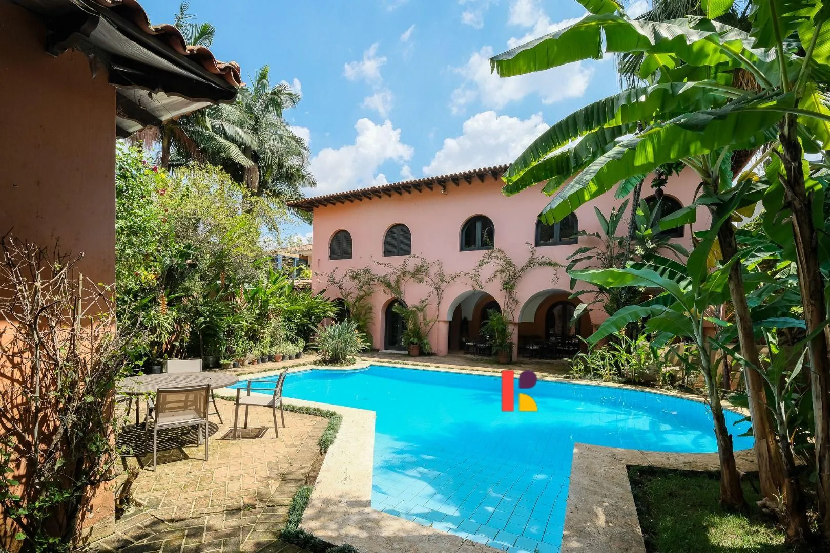 Casa com 1 suítes à venda em Jardim América, São Paulo, por R$ 16.000.000 Imagem 13