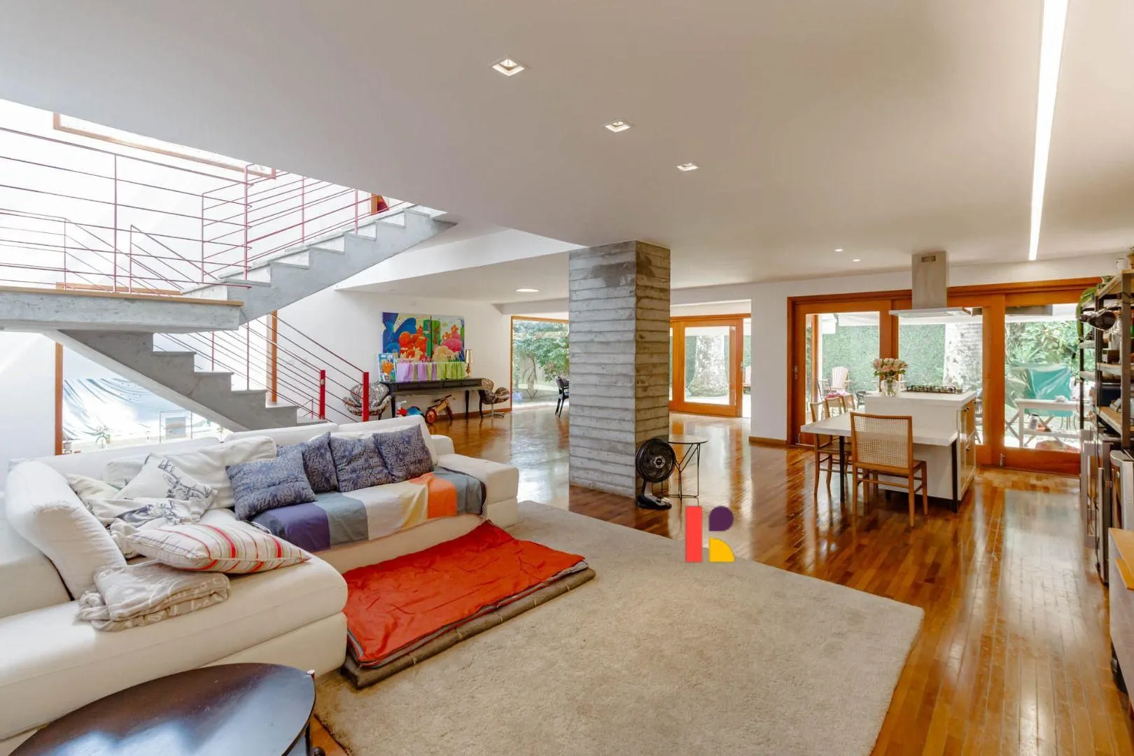 Casa com 4 suítes à venda em Alto De Pinheiros, São Paulo, por R$ 4.700.000 Imagem 2