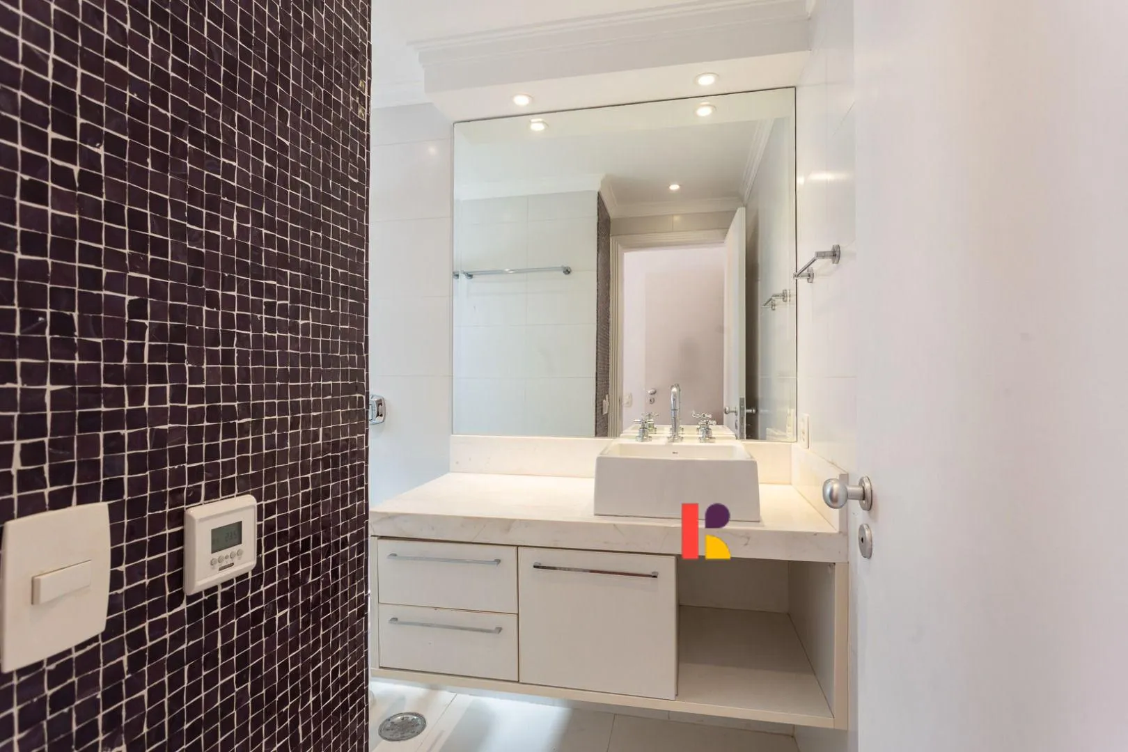 Apartamento com 3 suítes à venda em Vila Nova Conceição, São Paulo, por R$ 3.000.000 Imagem 19