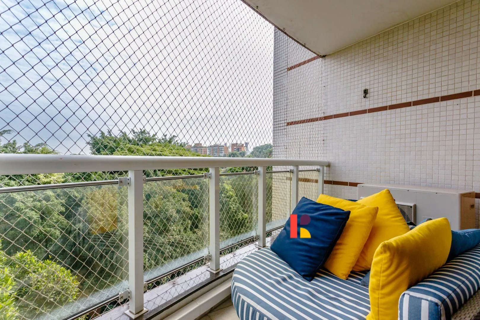 Apartamento com 3 suítes à venda em Pinheiros, São Paulo, por R$ 3.600.000