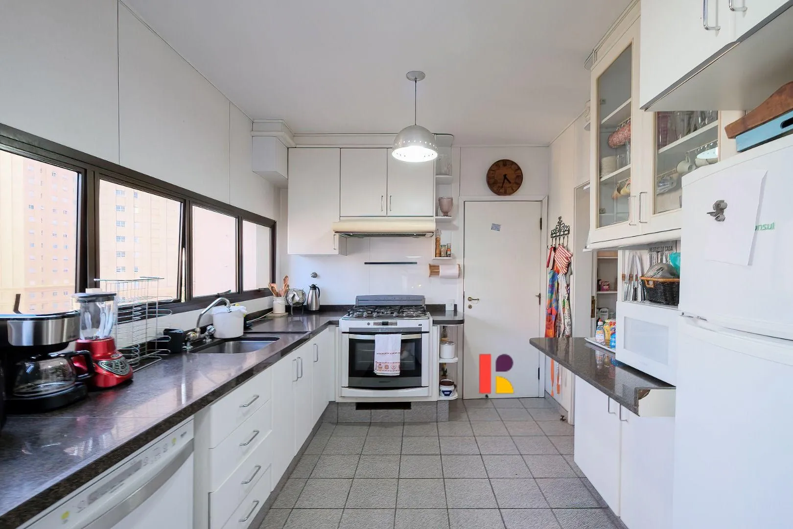 Apartamento com 4 suítes à venda em Alto De Pinheiros, São Paulo, por R$ 7.200.000 Imagem 14