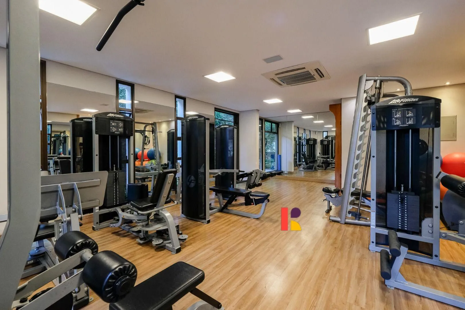 Apartamento com 4 suítes à venda em Alto De Pinheiros, São Paulo, por R$ 7.200.000 Imagem 22