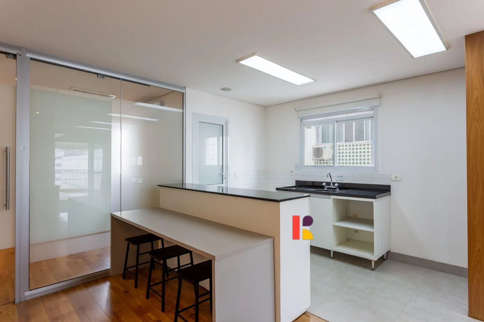 Apartamento com 2 suítes à venda em Jardins, São Paulo, por R$ 1.650.000 Imagem 9