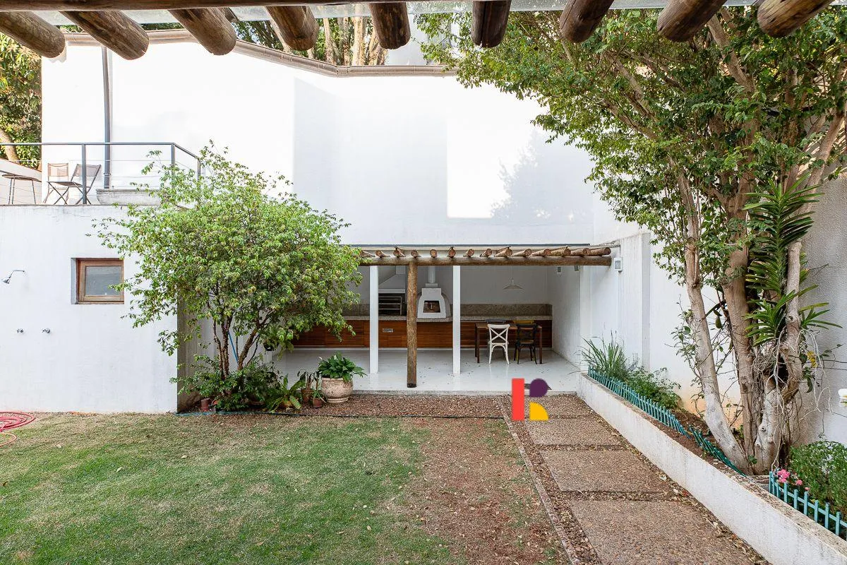 Casa com 1 suítes à venda em Alto De Pinheiros, São Paulo, por R$ 5.800.000