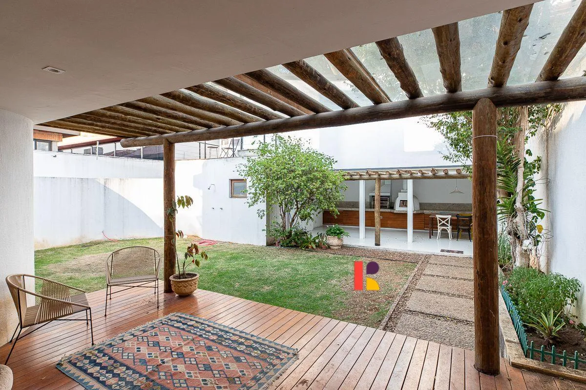 Casa com 1 suítes à venda em Alto De Pinheiros, São Paulo, por R$ 5.800.000 Imagem 3