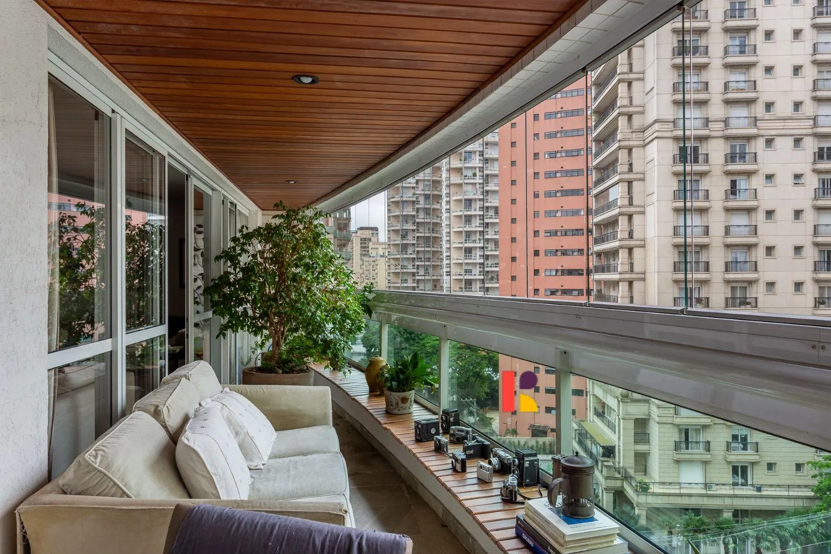Apartamento com 3 suítes à venda em Vila Nova Conceição, São Paulo, por R$ 4.500.000 Imagem 6