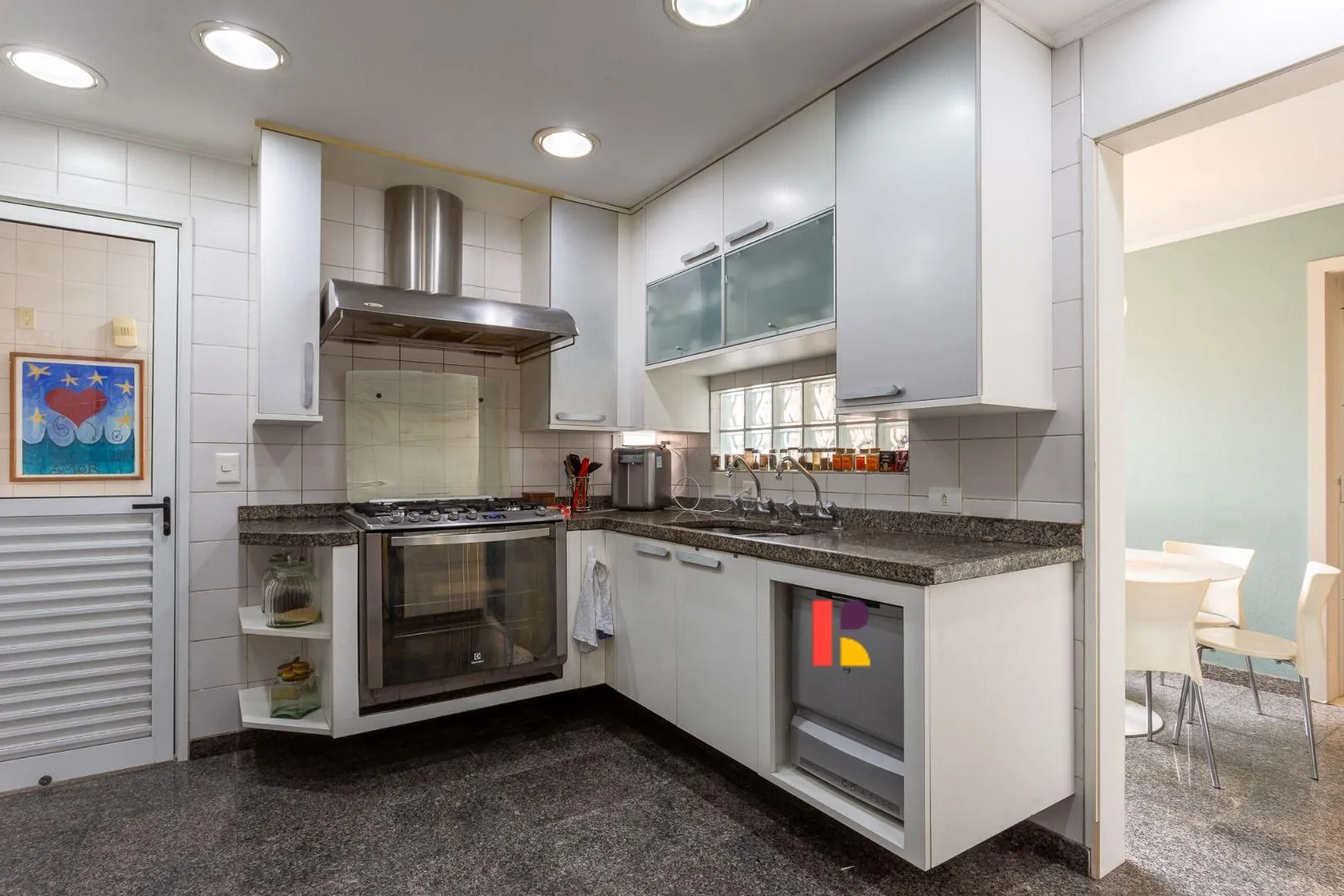 Apartamento com 3 suítes à venda em Vila Nova Conceição, São Paulo, por R$ 4.500.000 Imagem 10