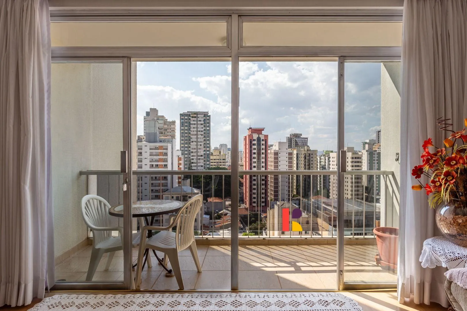 Apartamento com 1 suítes à venda em Santa Cecília, São Paulo, por R$ 1.600.000 Imagem 3