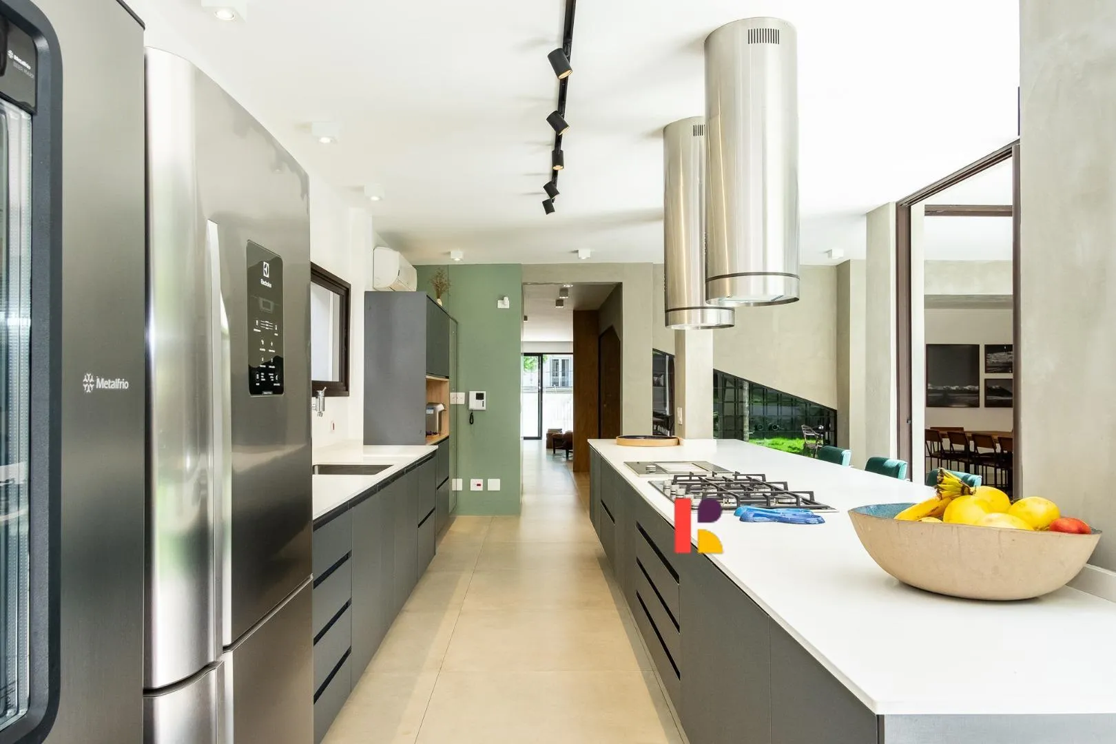 Casa com 2 suítes à venda em Alto De Pinheiros, São Paulo, por R$ 9.000.000 Imagem 27