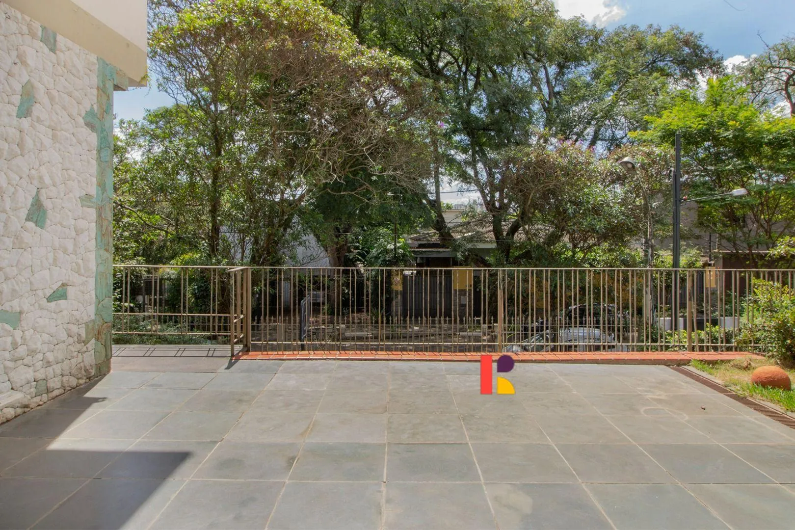 Casa com 2 suítes à venda em Alto De Pinheiros, São Paulo, por R$ 4.100.000 Imagem 3