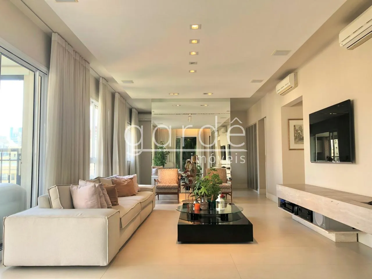 Apartamento com 3 suítes à venda em Vila Nova Conceição, São Paulo, por R$ 6.200.000 Imagem 16