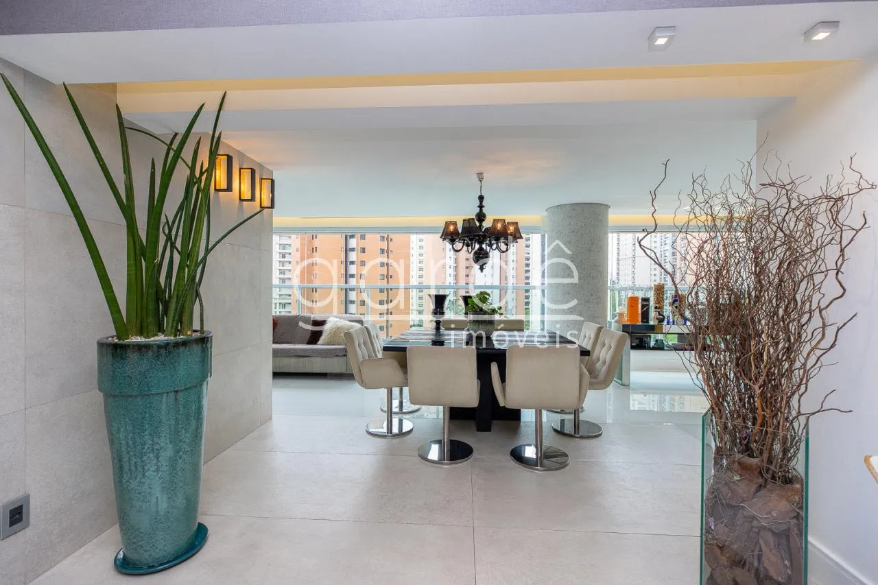 Apartamento com 4 suítes à venda em Moema, São Paulo, por R$ 11.899.000 Imagem 11