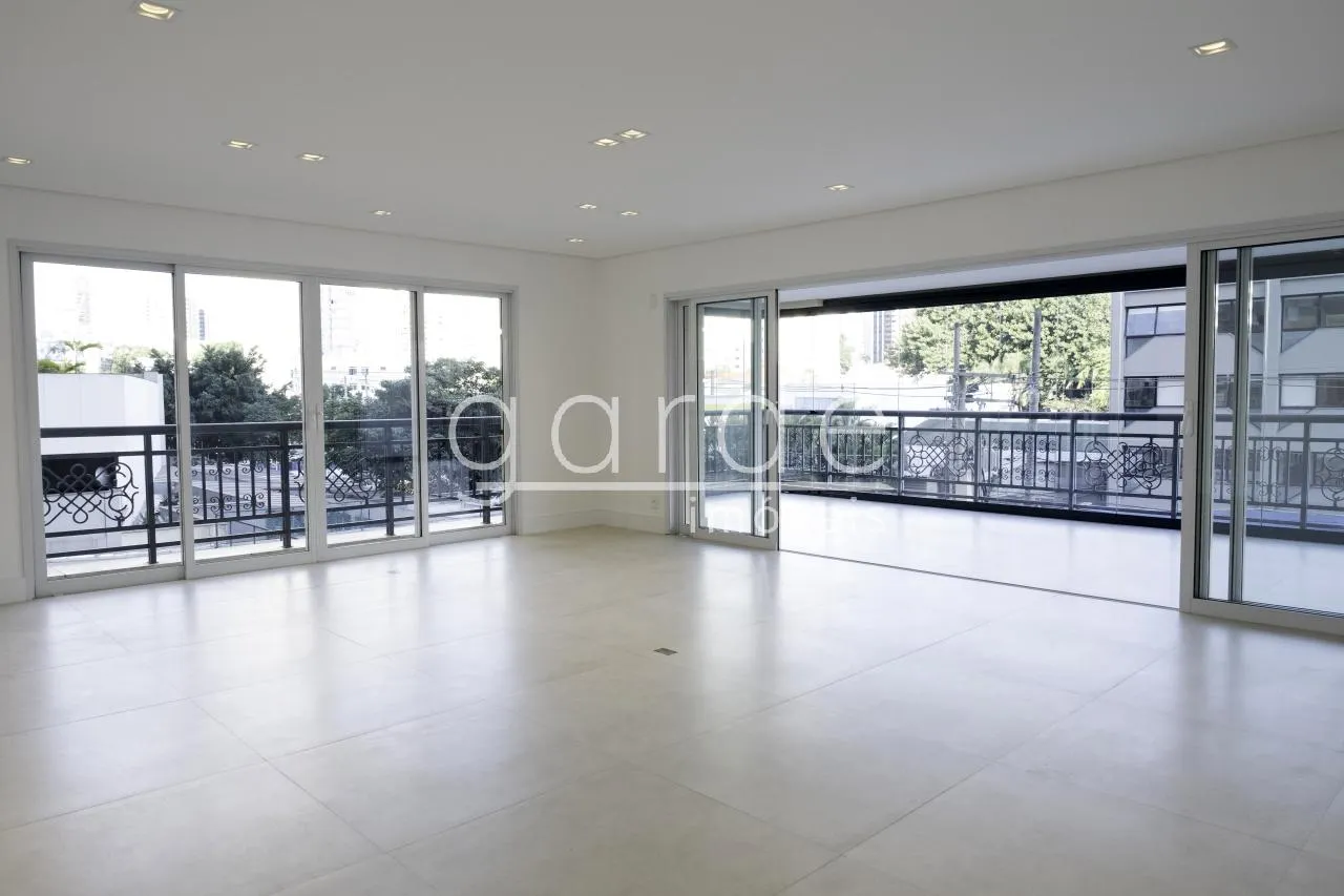 Apartamento com 4 suítes à venda em Itaim Bibi, São Paulo, por R$ 9.620.000 Imagem 2