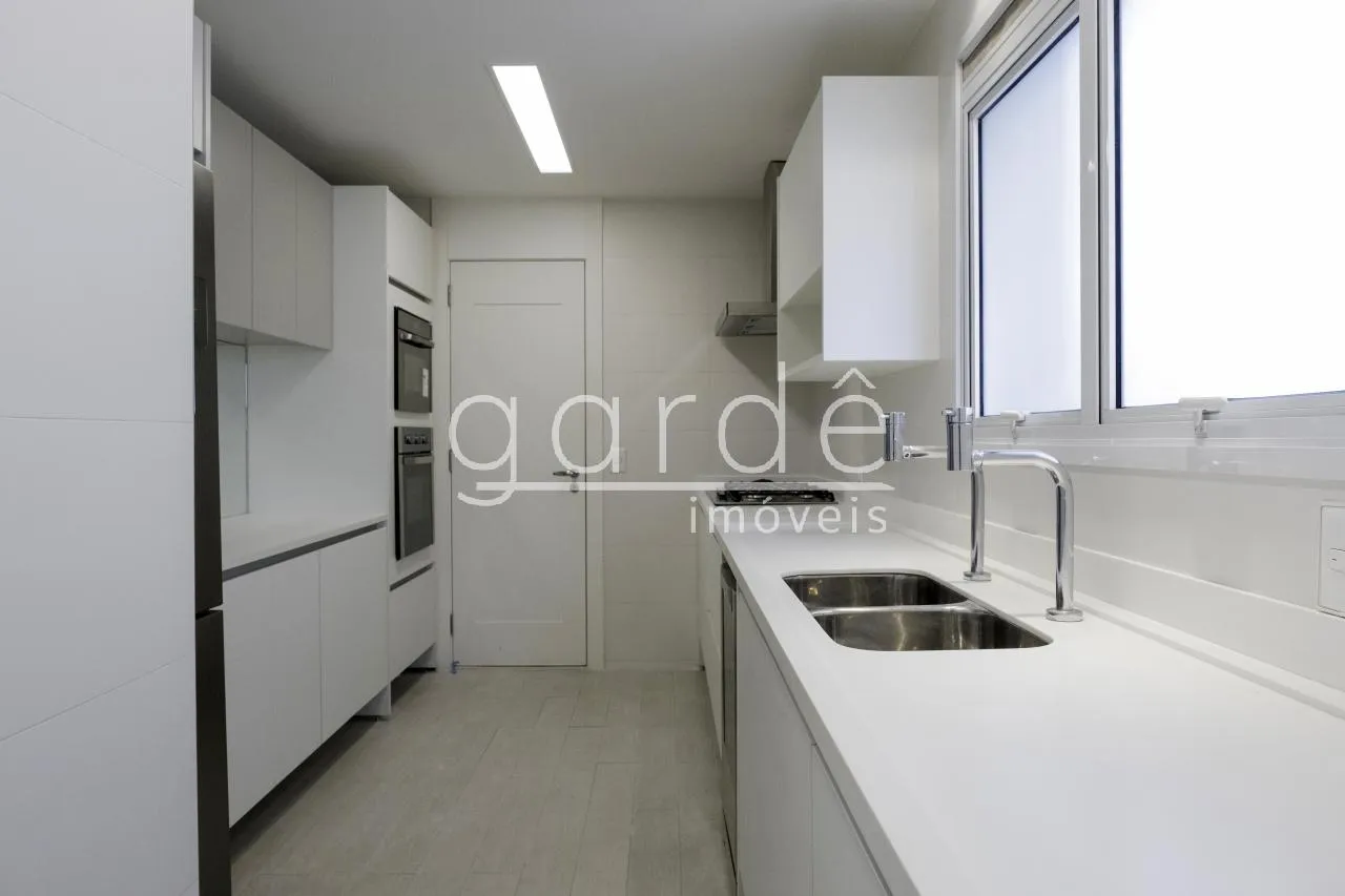 Apartamento com 4 suítes à venda em Itaim Bibi, São Paulo, por R$ 9.620.000 Imagem 9