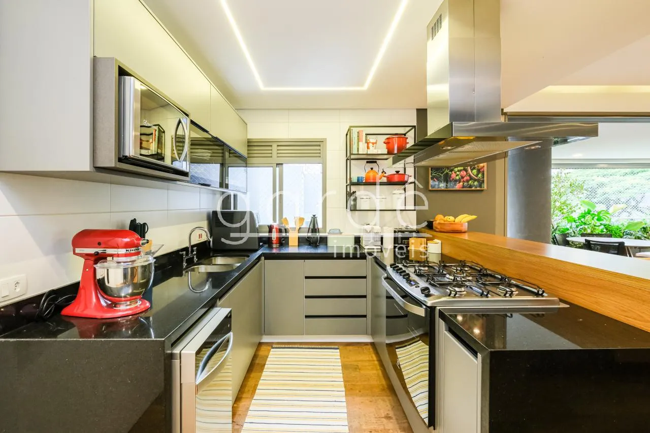 Apartamento com 3 suítes à venda em Vila Nova Conceição, São Paulo, por R$ 8.500.000 Imagem 14