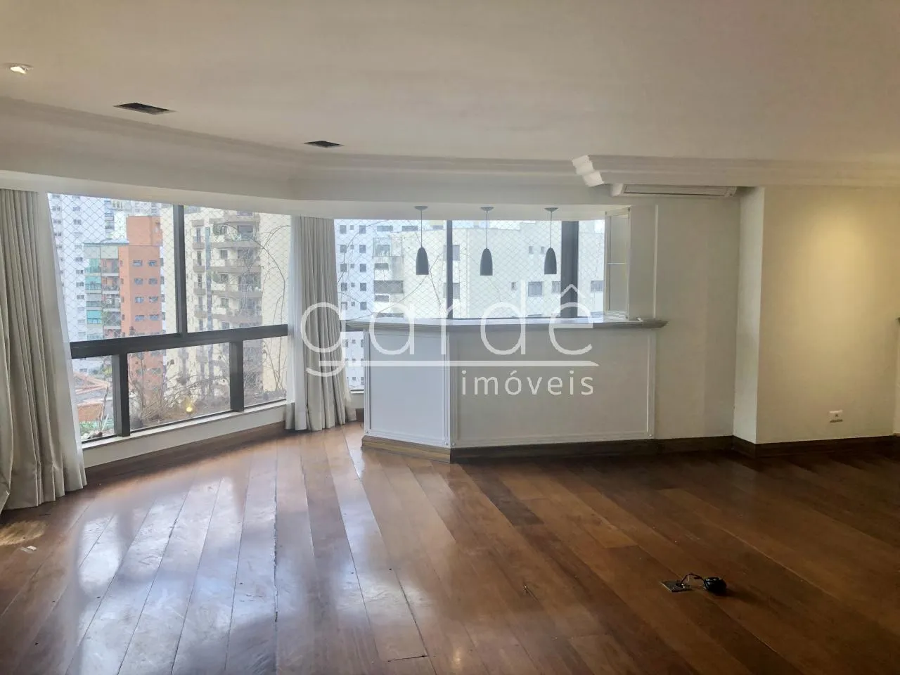 Apartamento com 4 suítes à venda em Moema, São Paulo, por R$ 3.750.000