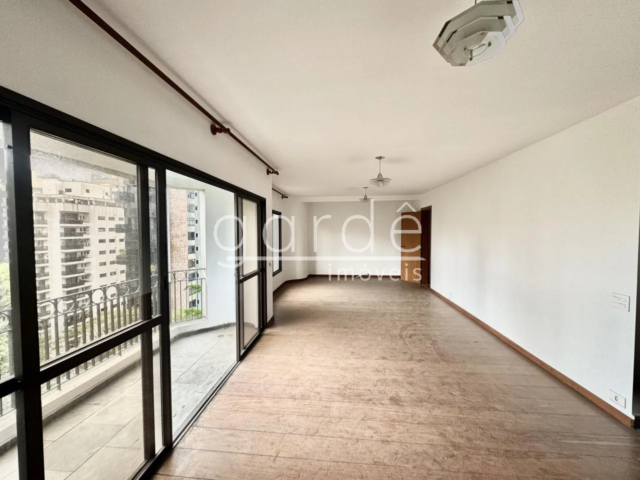 Apartamento com 3 suítes à venda em Vila Nova Conceição, São Paulo, por R$ 3.100.000 Imagem 3
