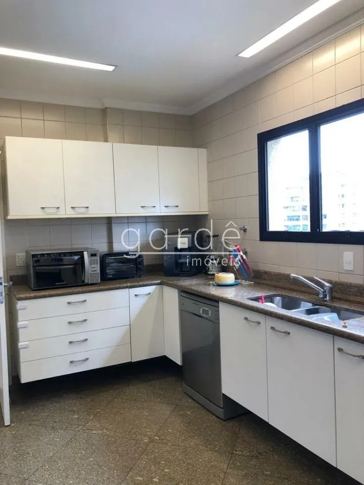 Apartamento com 4 suítes à venda em Moema, São Paulo, por R$ 9.700.000 Imagem 11