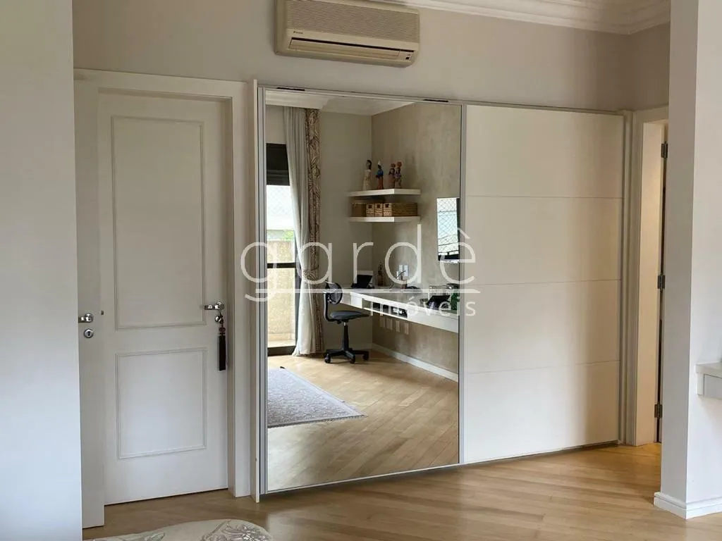 Apartamento com 4 suítes à venda em Moema, São Paulo, por R$ 9.700.000 Imagem 16