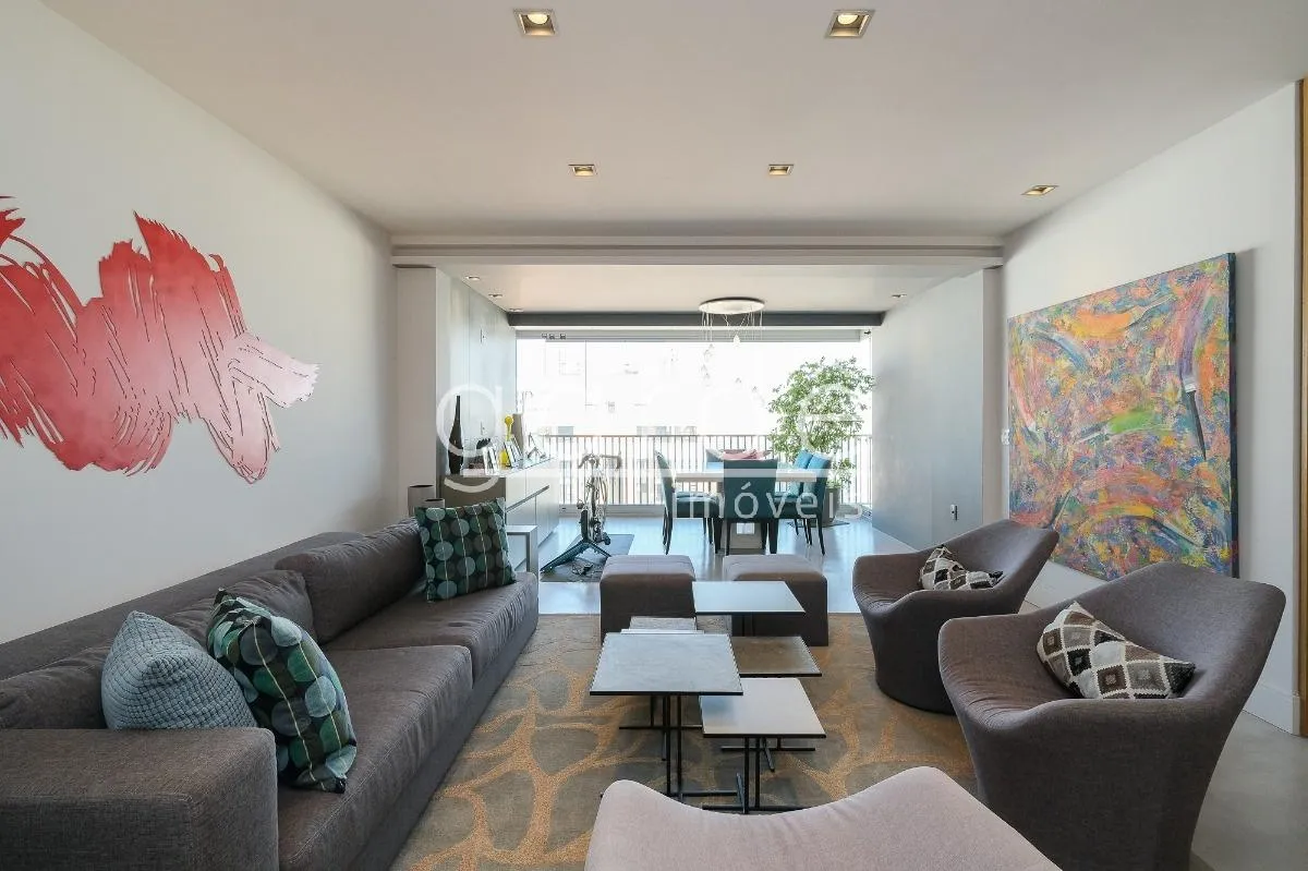 Apartamento com 3 suítes à venda em Moema, São Paulo, por R$ 3.900.000 Imagem 2