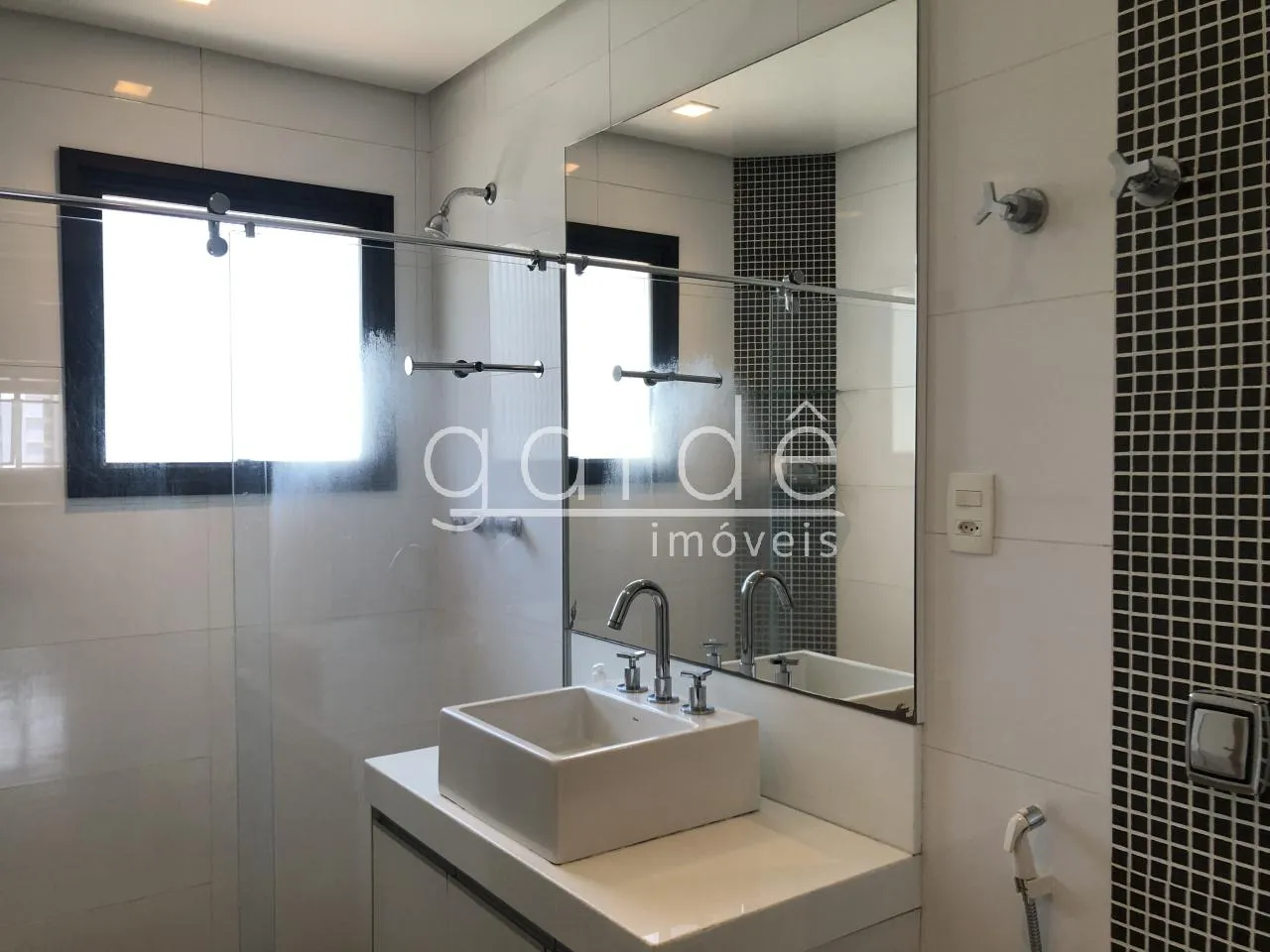 Apartamento com 2 suítes à venda em Moema, São Paulo, por R$ 2.900.000 Imagem 16