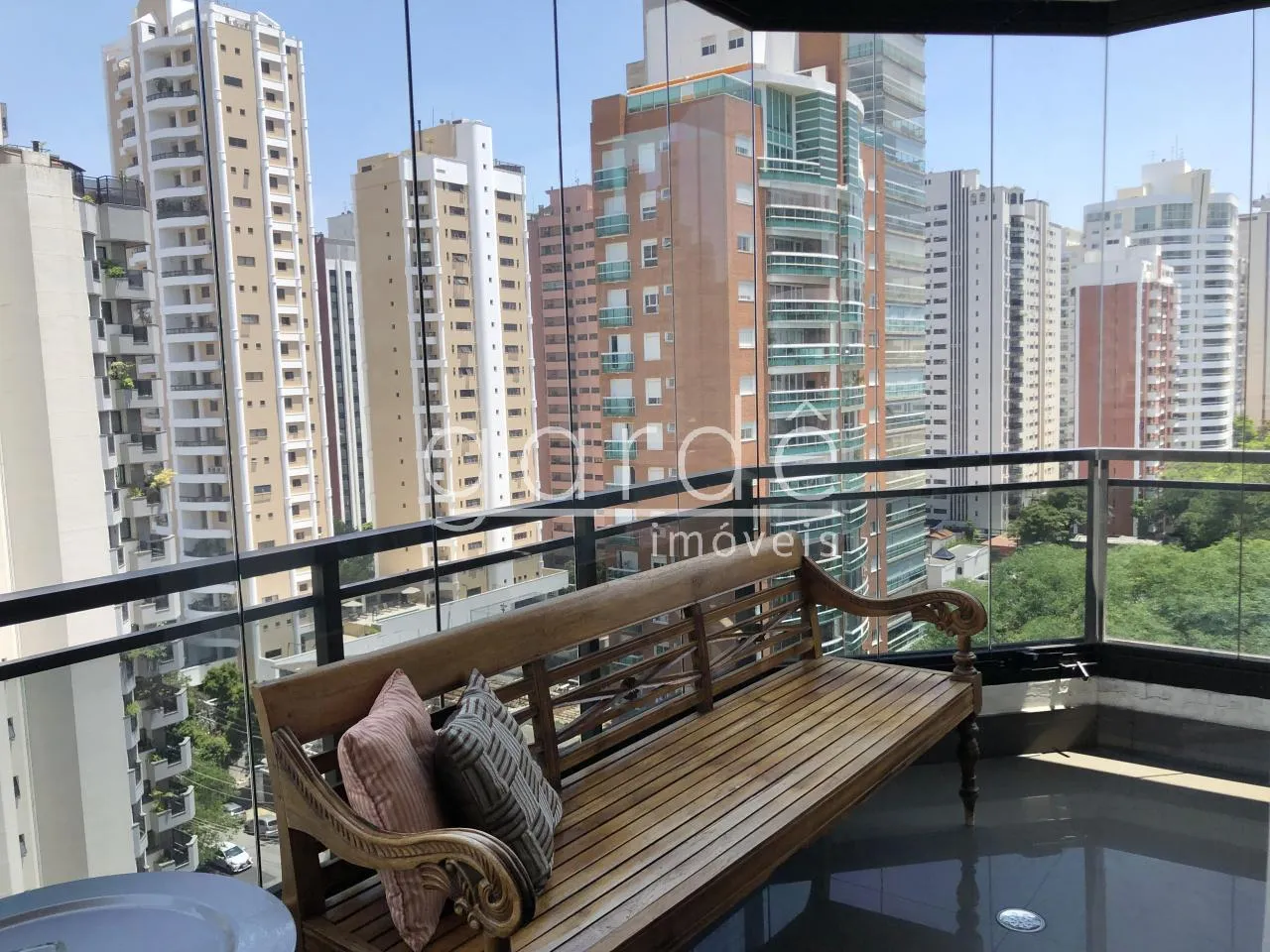 Apartamento com 2 suítes à venda em Moema, São Paulo, por R$ 2.900.000 Imagem 3