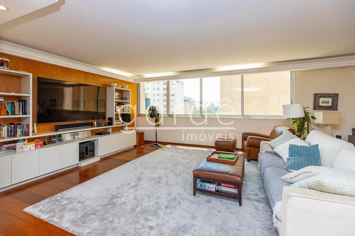 Apartamento com 3 suítes à venda em Itaim Bibi, São Paulo, por R$ 8.900.000 Imagem 3