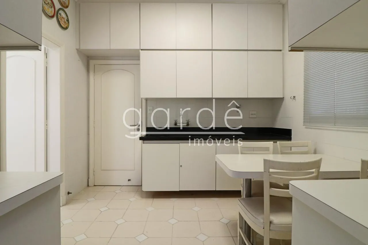 Casa com 3 suítes à venda em Jardim Paulista, São Paulo, por R$ 10.000.000 Imagem 10