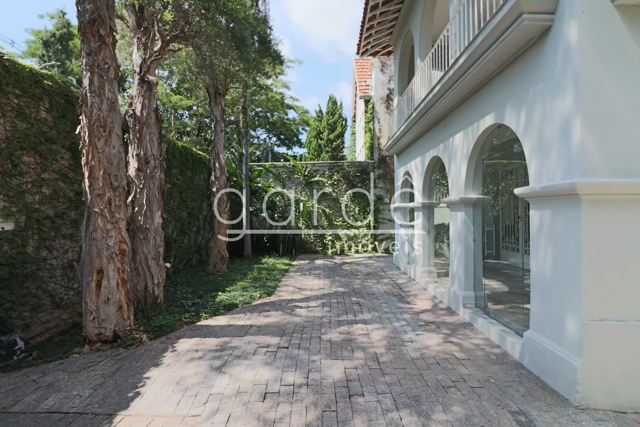 Casa com 3 suítes à venda em Jardim Paulista, São Paulo, por R$ 10.000.000