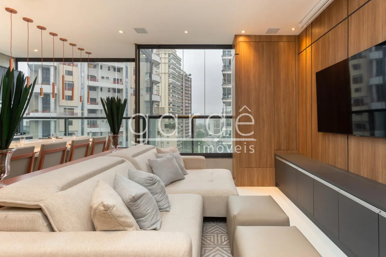 Apartamento com 2 suítes à venda em Itaim Bibi, São Paulo, por R$ 3.900.000 Imagem 3