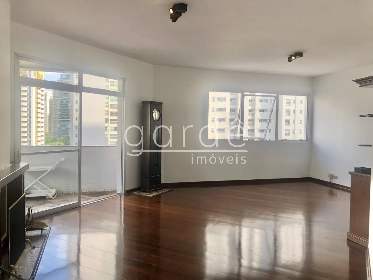Apartamento com 2 suítes à venda em Moema, São Paulo, por R$ 2.390.000 Imagem 5