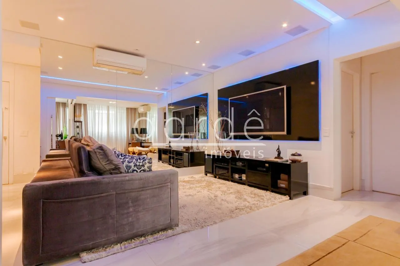 Apartamento com 2 suítes à venda em Vila Nova Conceição, São Paulo, por R$ 2.575.000 Imagem 2