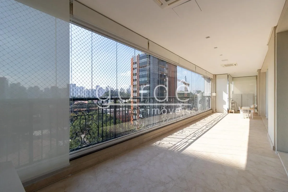 Apartamento com 4 suítes à venda em Moema, São Paulo, por R$ 10.800.000 Imagem 2