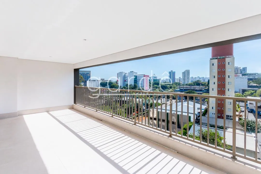 Apartamento com 3 suítes à venda em Ibirapuera, São Paulo, por R$ 2.600.000