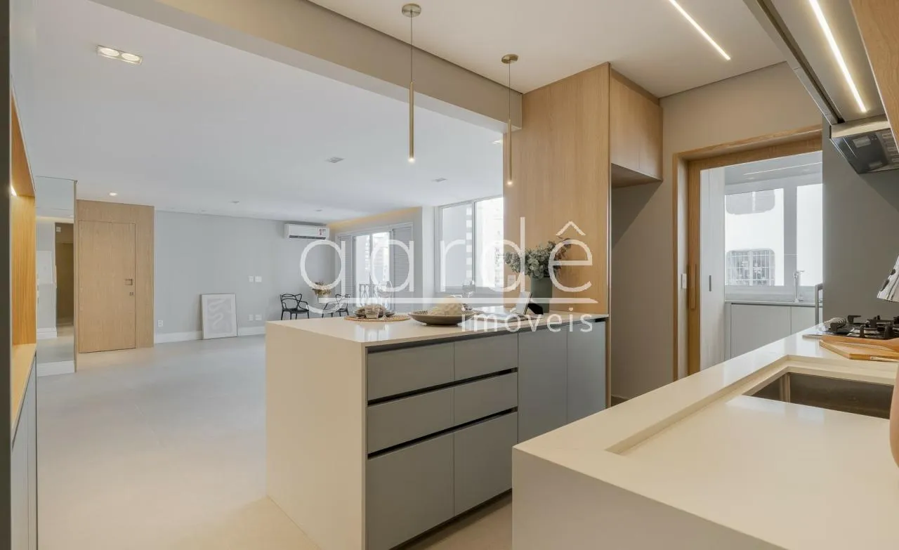 Apartamento com 1 suítes à venda em Vila Nova Conceição, São Paulo, por R$ 2.990.000