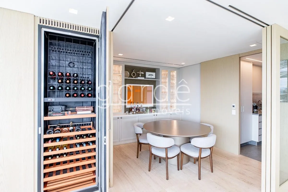 Apartamento com 3 suítes à venda em Moema, São Paulo, por R$ 11.950.000 Imagem 19