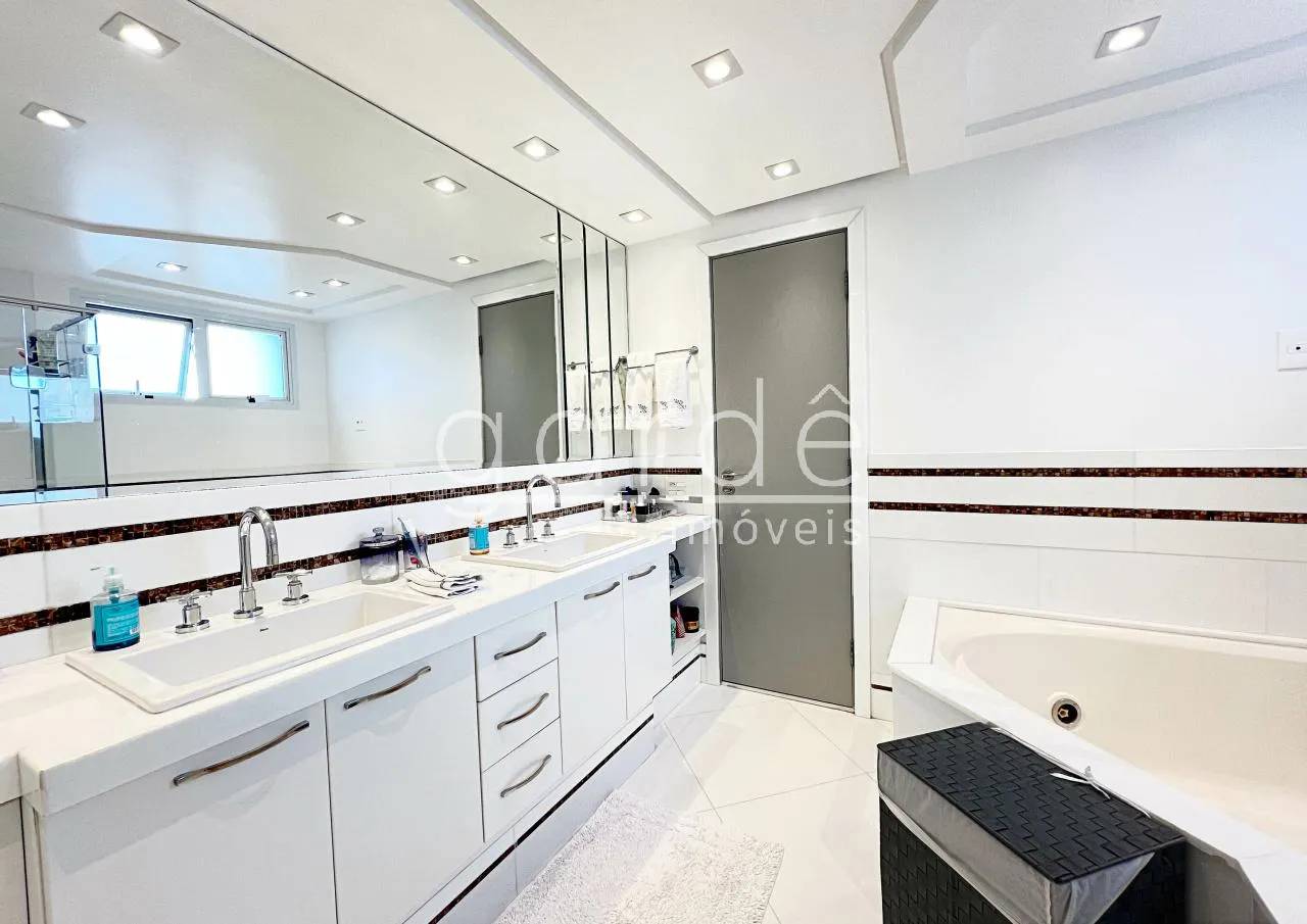 Apartamento com 3 suítes à venda em Vila Nova Conceição, São Paulo, por R$ 7.500.000 Imagem 25
