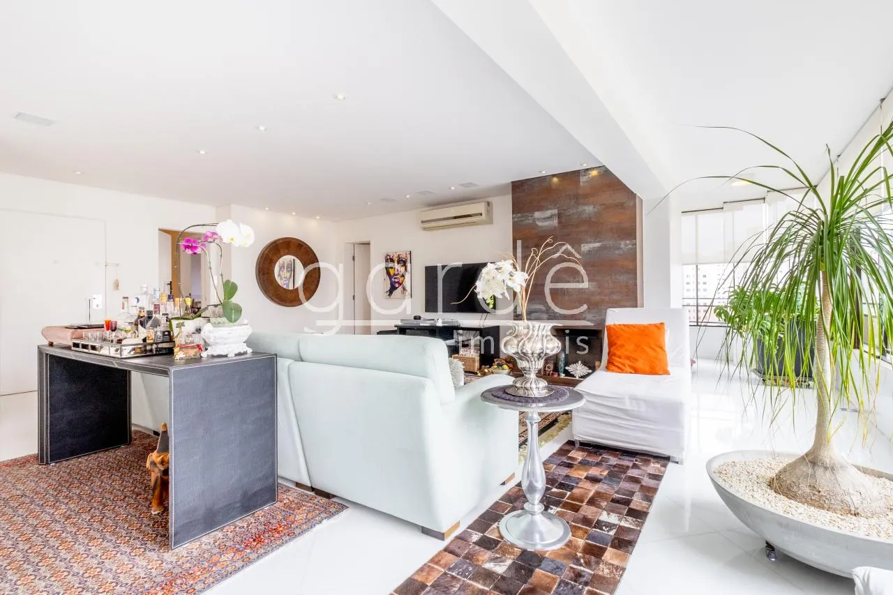 Apartamento com 3 suítes à venda em Vila Nova Conceição, São Paulo, por R$ 6.200.000 Imagem 6